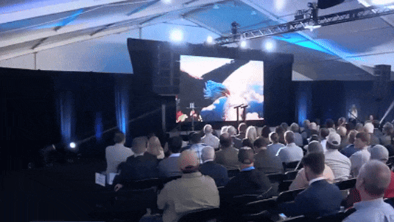 局气马叔聊移民实地考察:松州区域中心HYBAR海霸钢厂二期项目盛大开业,EB5项目投资人100%完成就业创造(美国EB5投资移民乡村项目)-神州四方移民